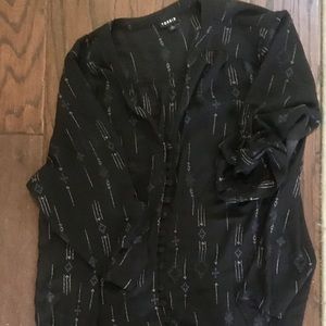 Patterned Black Blouse